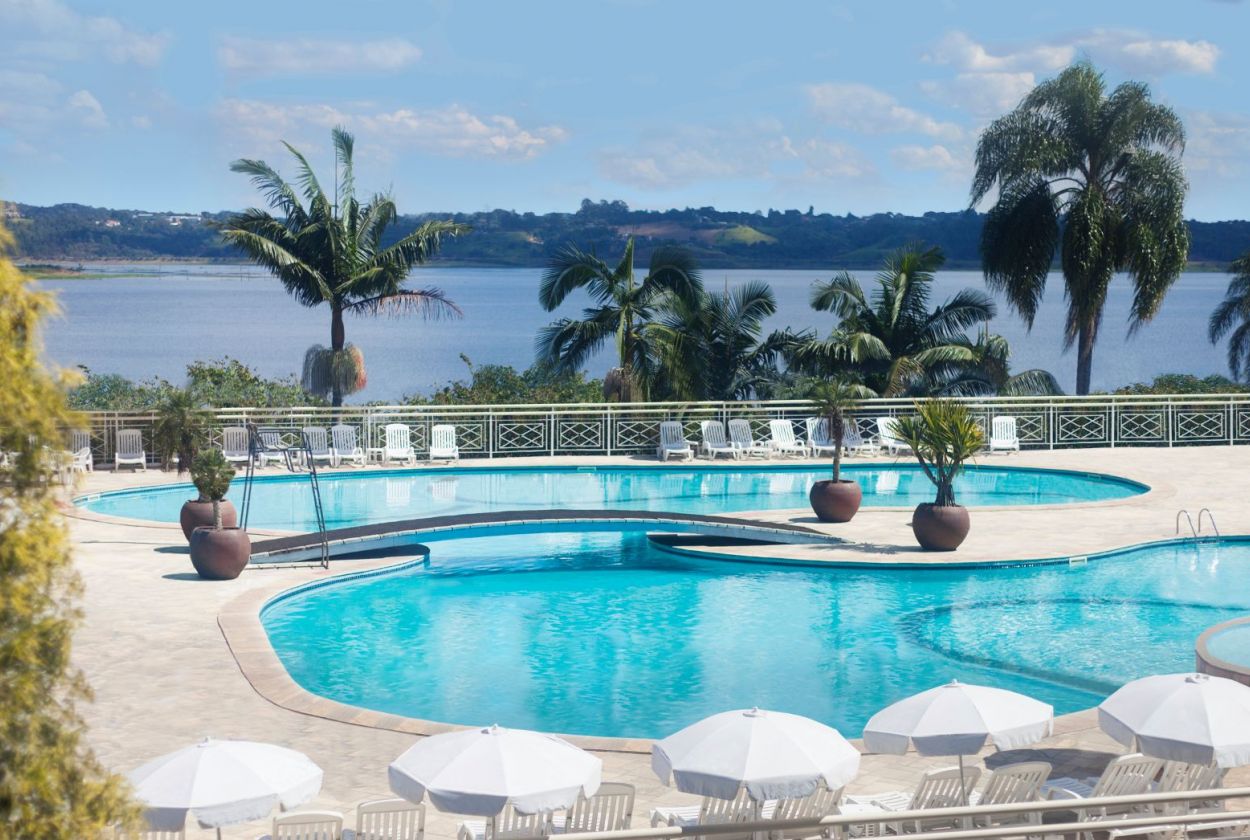 Club Med - Lake Paradise - Curadoria musical do Bananas Music